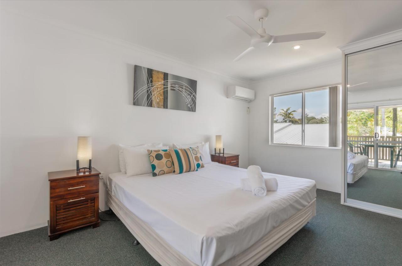 Tropical Nites Holiday Townhouses Port Douglas Exterior photo