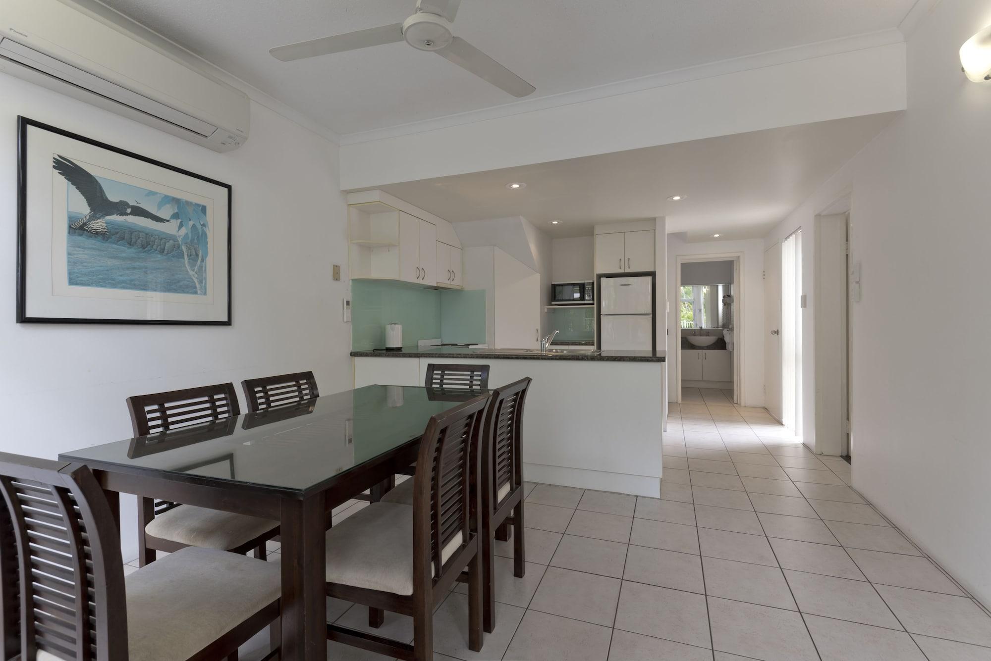 Tropical Nites Holiday Townhouses Port Douglas Exterior photo