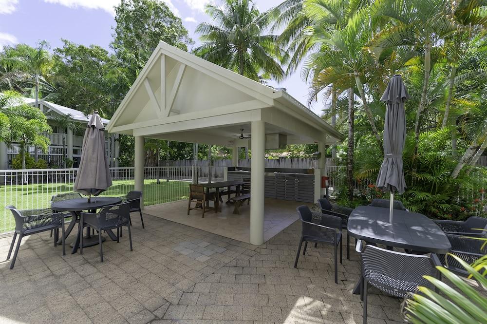 Tropical Nites Holiday Townhouses Port Douglas Exterior photo