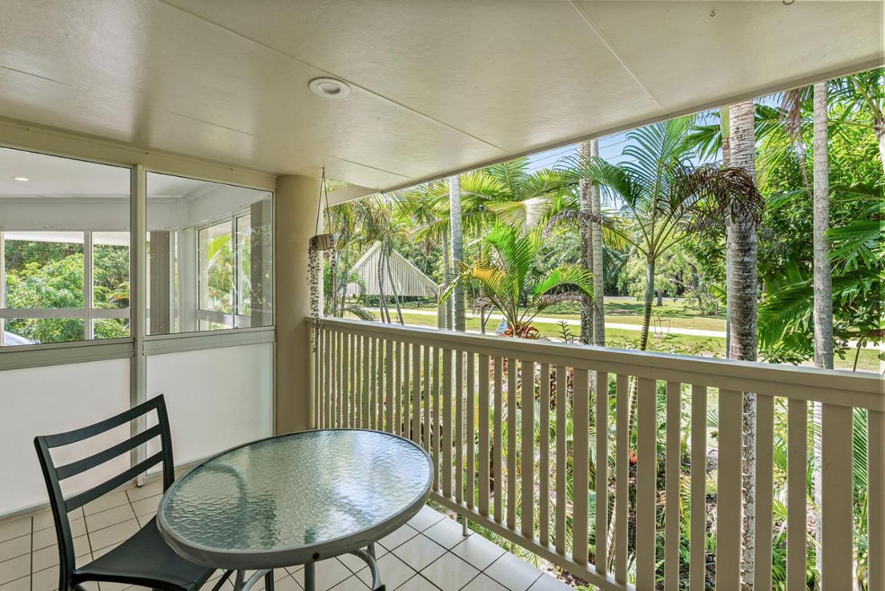 Tropical Nites Holiday Townhouses Port Douglas Exterior photo